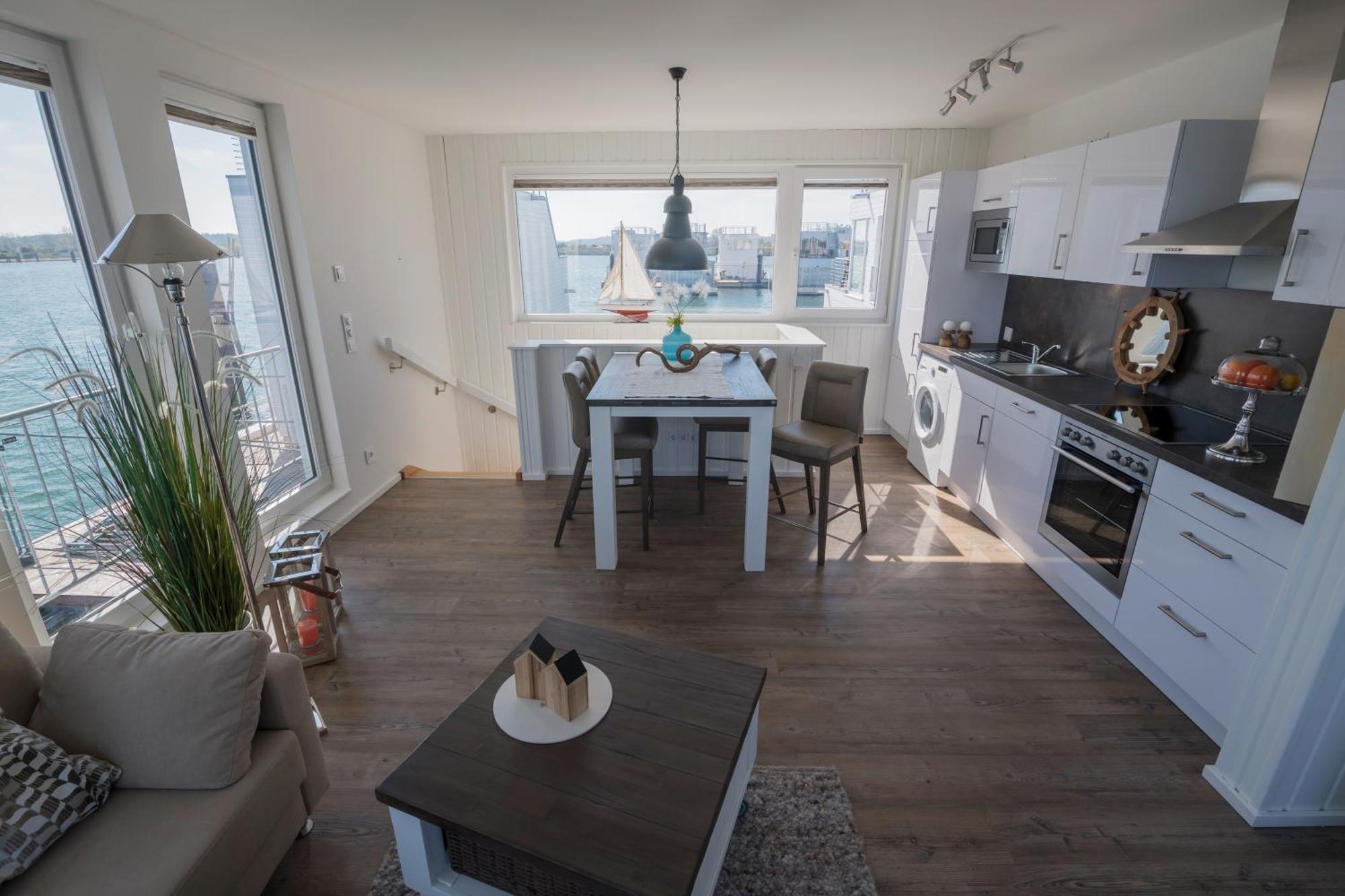 Schwimmendes Ferienhaus Antares One By Seeblick Ferien Oro, Rundum Wasser, Sauna Olpenæs Eksteriør billede